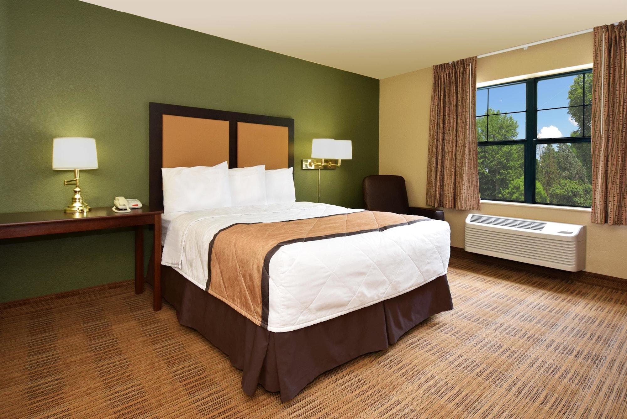 Extended America - - I-10 West - Citycentre Hotel Houston