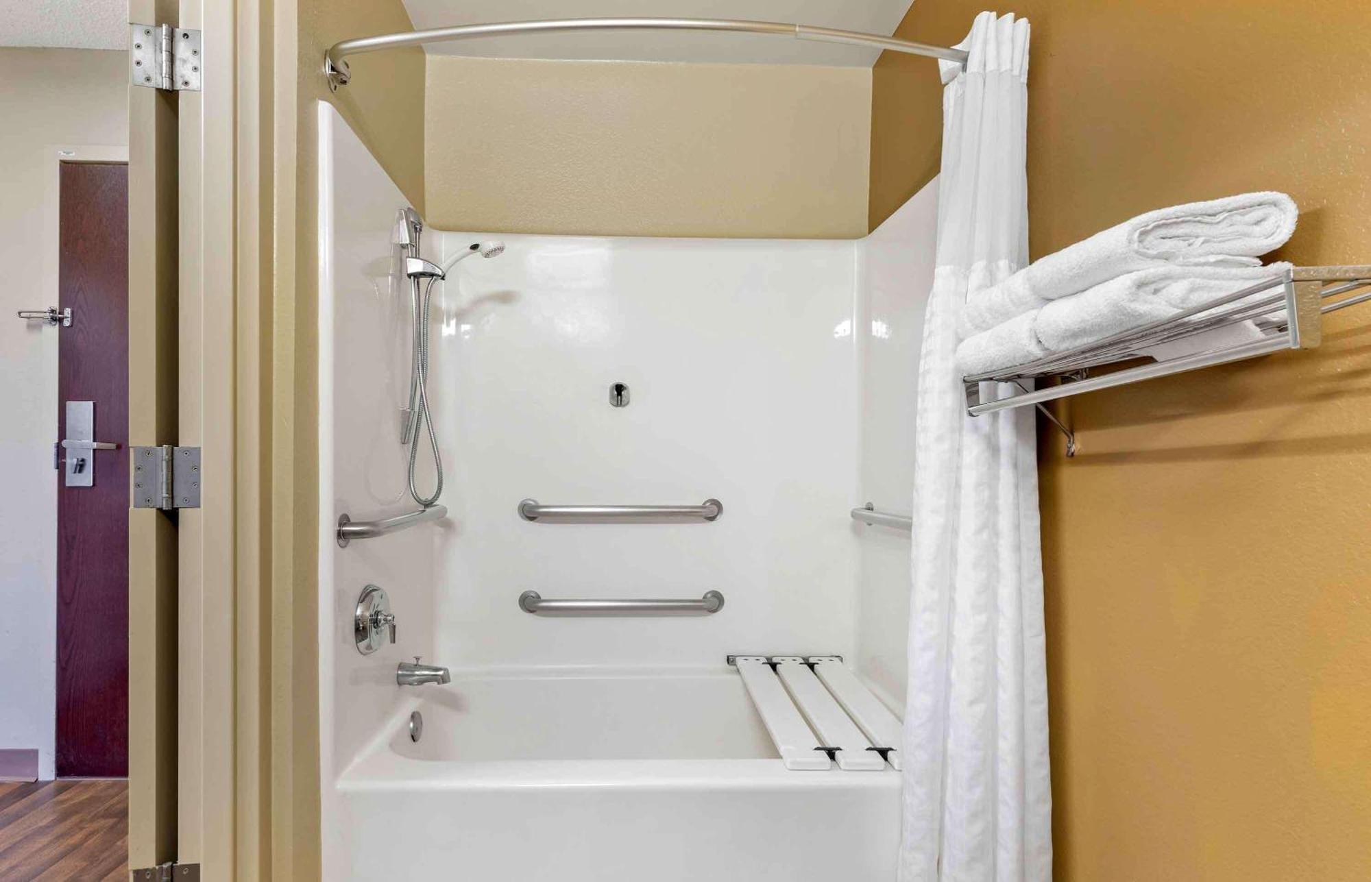Extended America - - I-10 West - Citycentre Hotel Houston