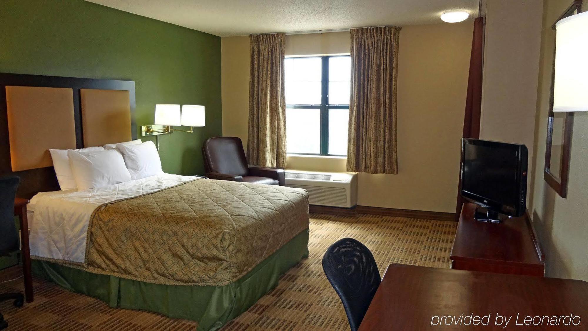 Extended America - - I-10 West - Citycentre Hotel Houston